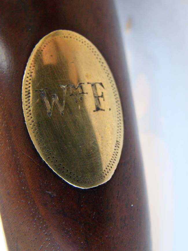 A fine pair of late 18th century brass barreled "Innkeeppers" coaching pistols inscribed "Whyte Hart, Bletchingley" — image 6